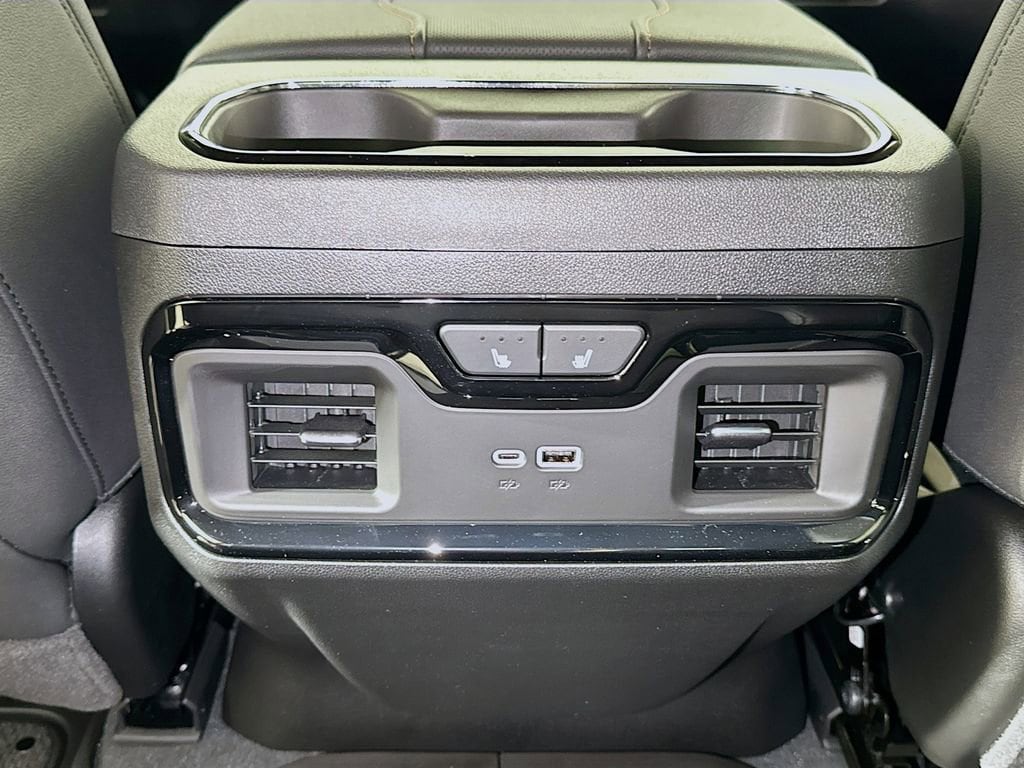 2026 GMC Sierra 2500HD AT4 - Photo 14