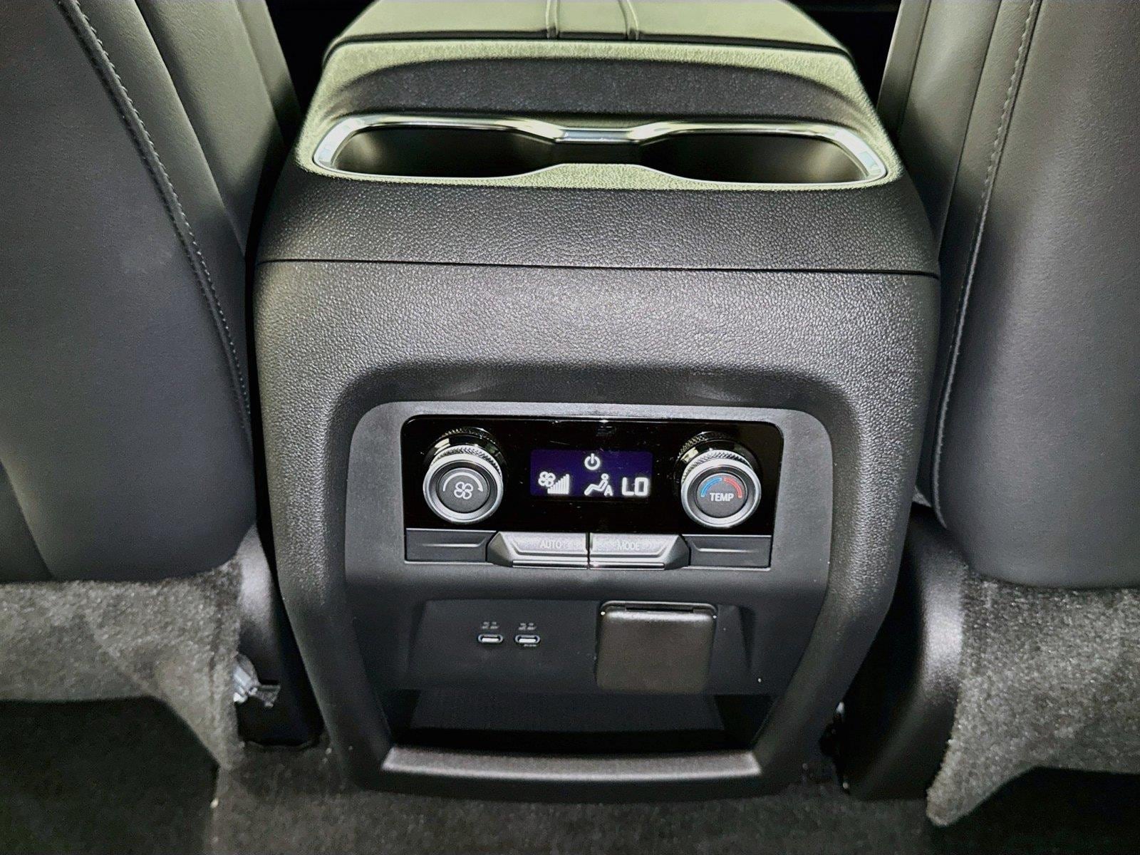 2027 Buick Enclave Preferred - Photo 14