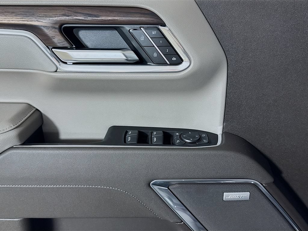 2026 GMC Sierra 1500 SLT - Photo 16