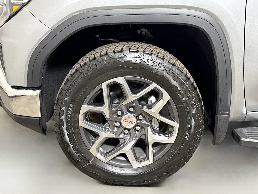 2026 GMC Sierra 1500 SLT - Photo 19