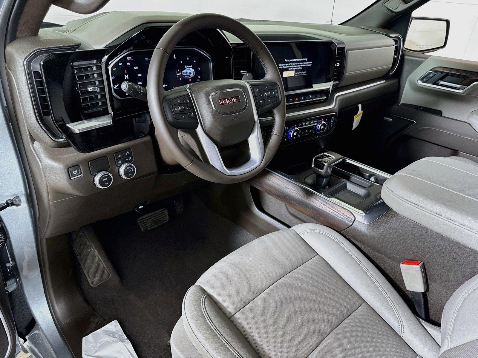 2026 GMC Sierra 1500 SLT - Photo 5
