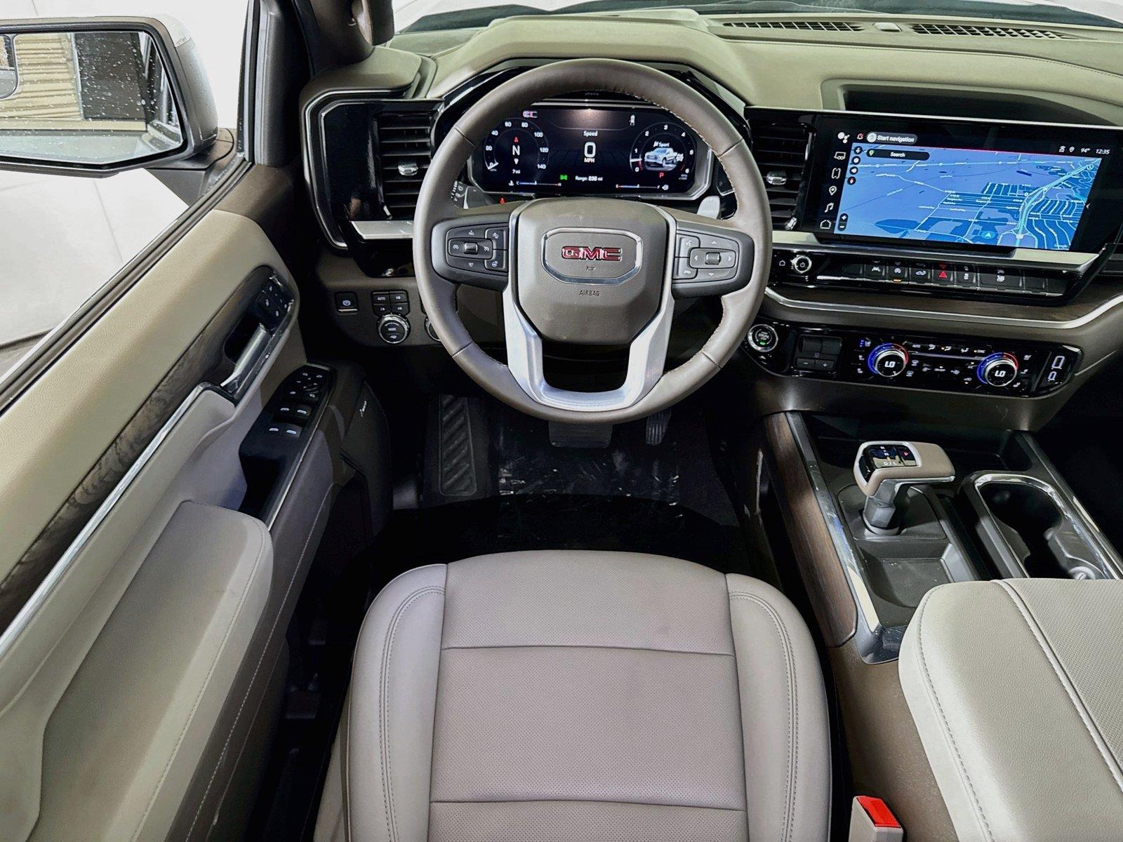 2026 GMC Sierra 1500 SLT - Photo 15