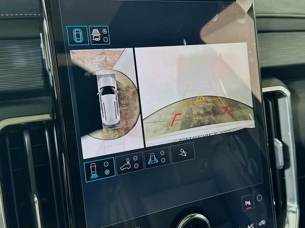 2026 GMC Acadia Elevation - Photo 9