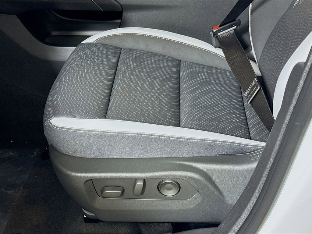 2026 Buick Envision Sport Touring - Photo 17