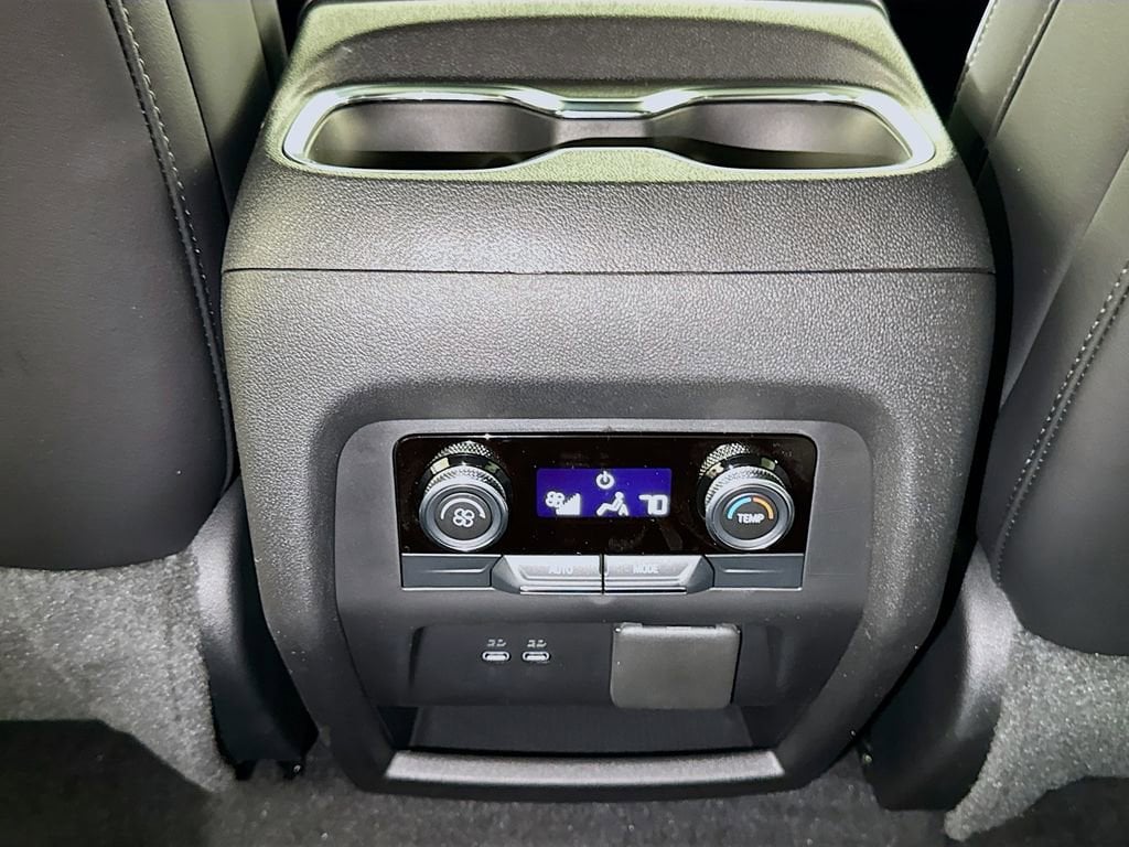 2026 Buick Enclave Sport Touring - Photo 14