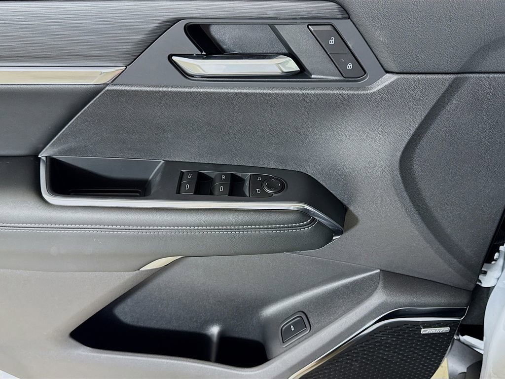 2026 GMC Acadia Elevation - Photo 16