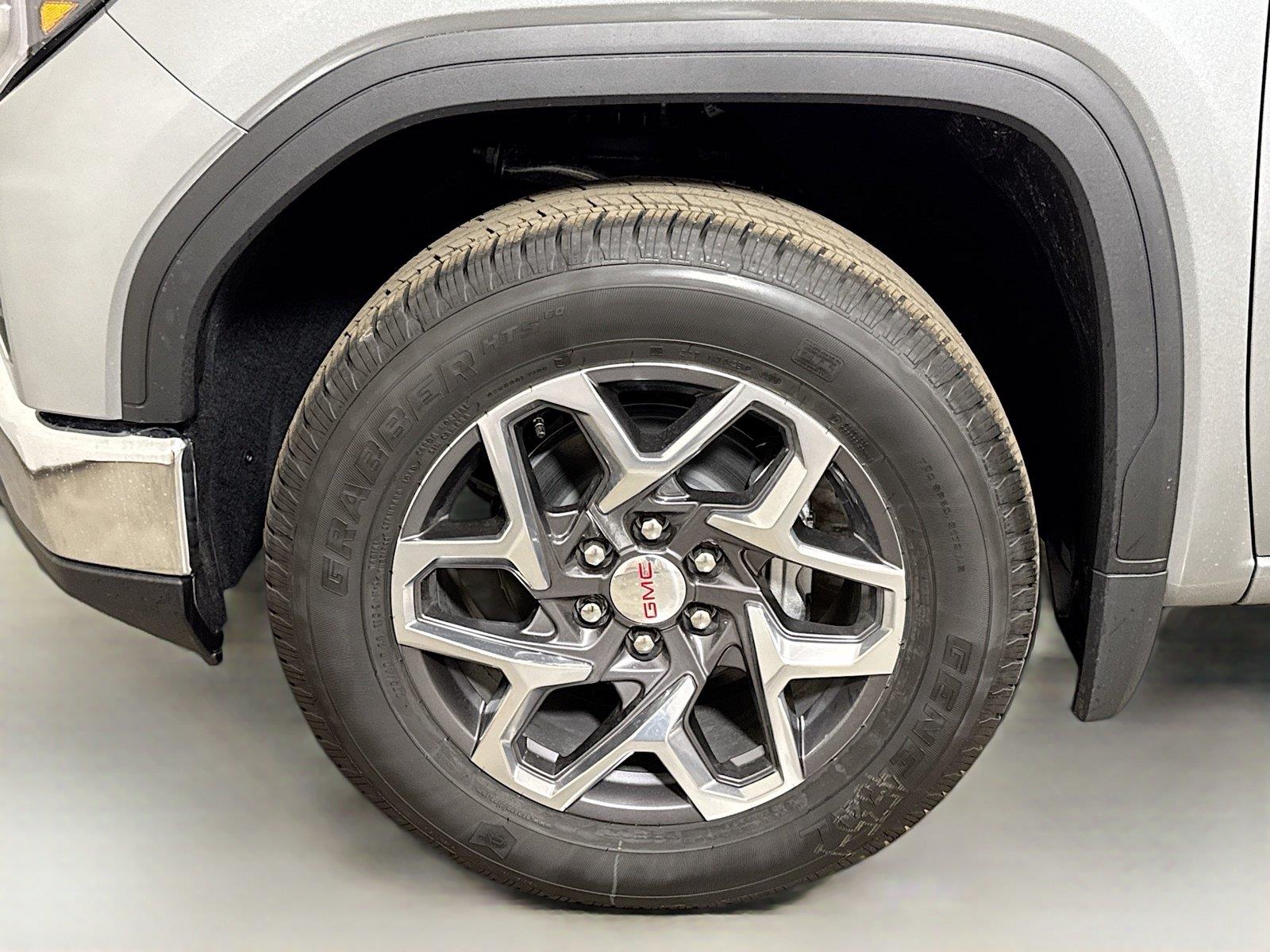 2026 GMC Sierra 1500 SLE - Photo 19