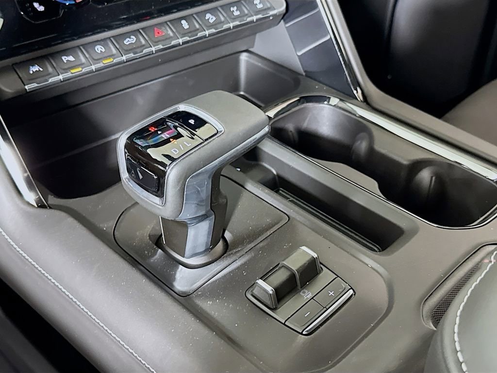 2026 GMC Sierra 1500 AT4X - Photo 11