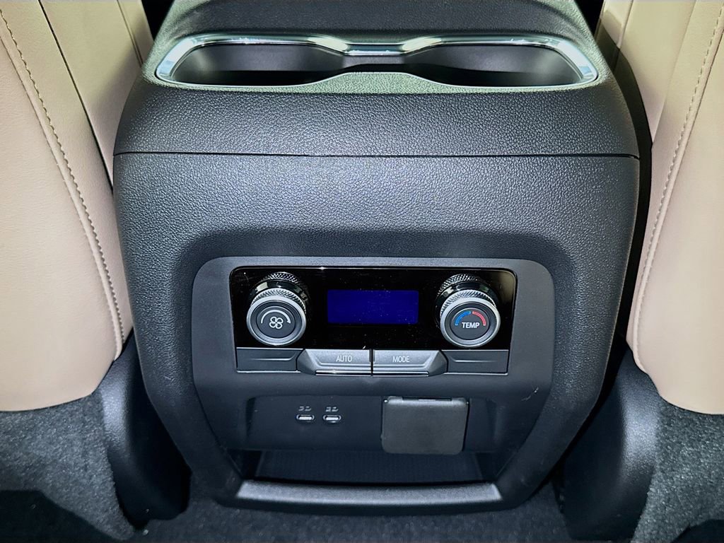2026 Buick Enclave Preferred - Photo 14