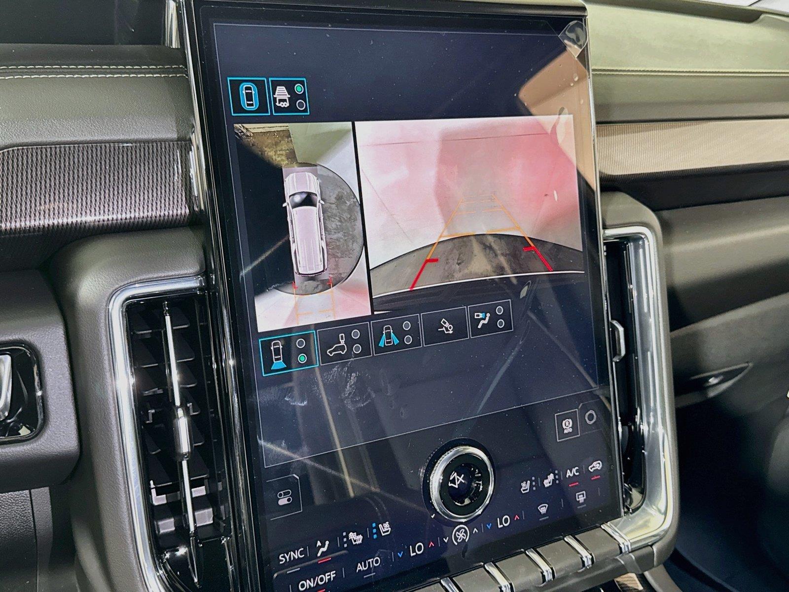 2026 GMC Yukon XL Elevation - Photo 8