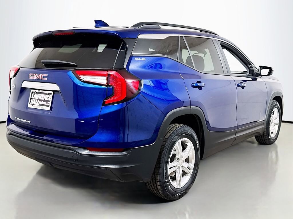 Used 2022 GMC Terrain SLE SUV