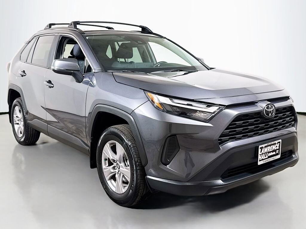 Used 2025 Toyota RAV4 XLE SUV