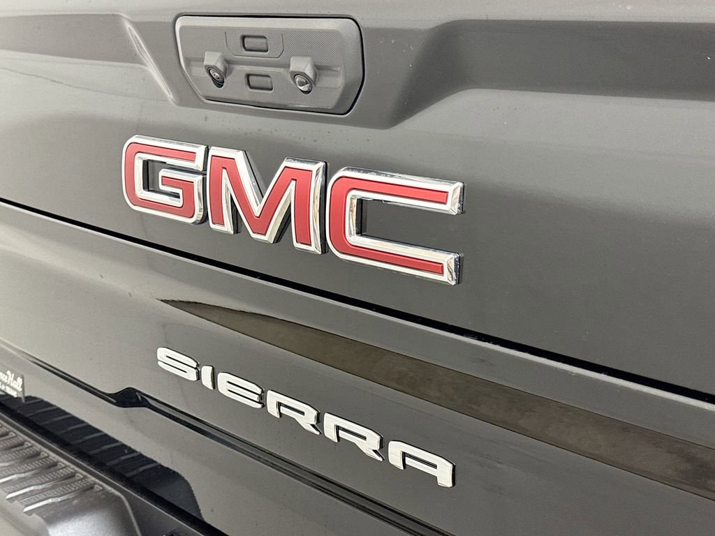 2026 GMC Sierra 2500HD AT4 - Photo 18