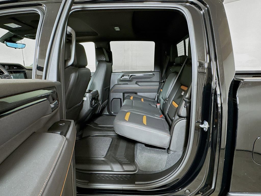 2026 GMC Sierra 2500HD AT4 - Photo 13