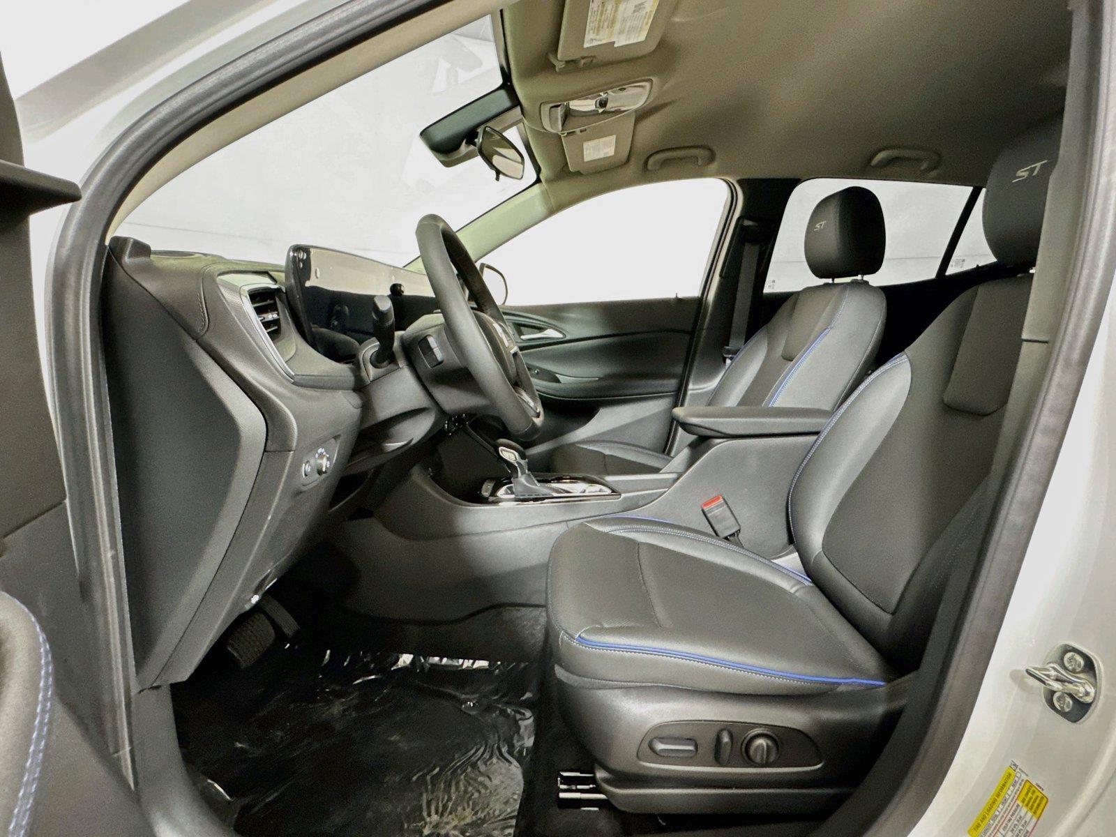 2026 Buick Encore GX Sport Touring - Photo 11