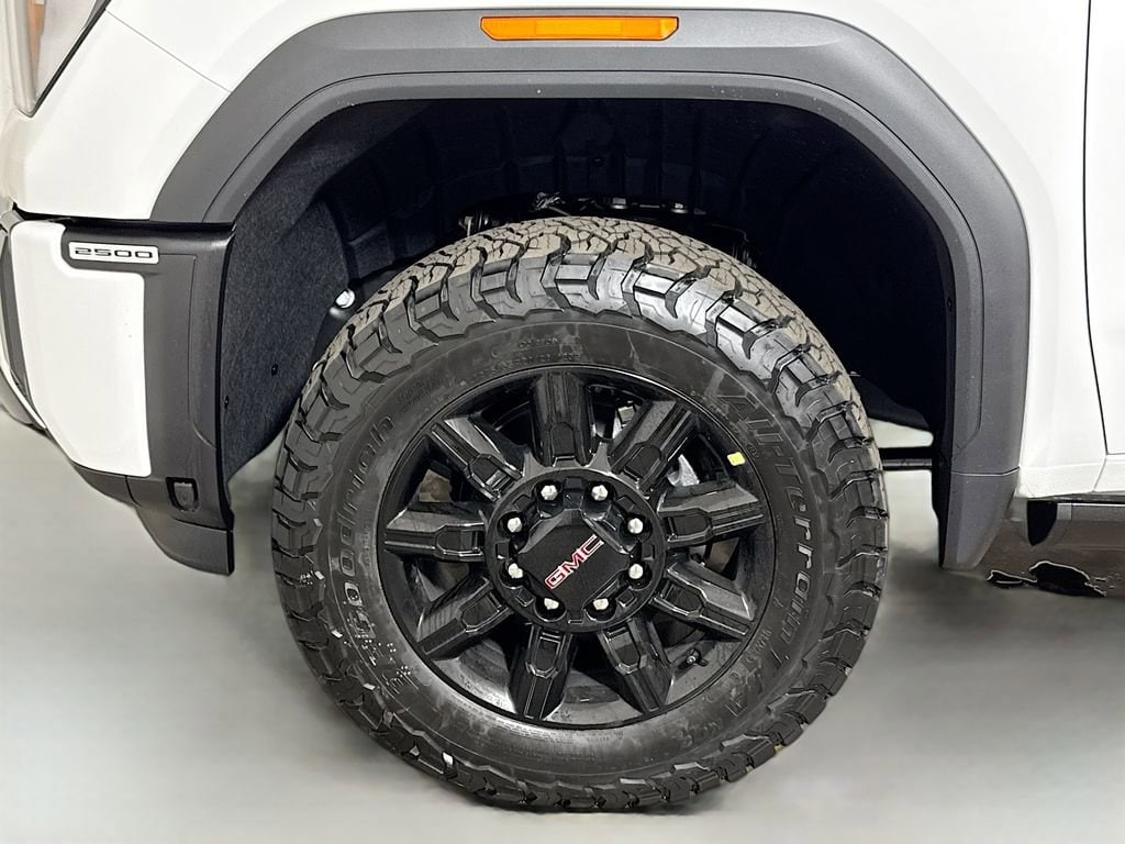 2026 GMC Sierra 2500HD AT4 - Photo 19