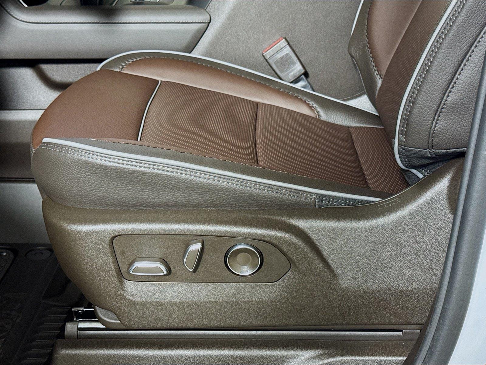2026 GMC Sierra 1500 Denali - Photo 16