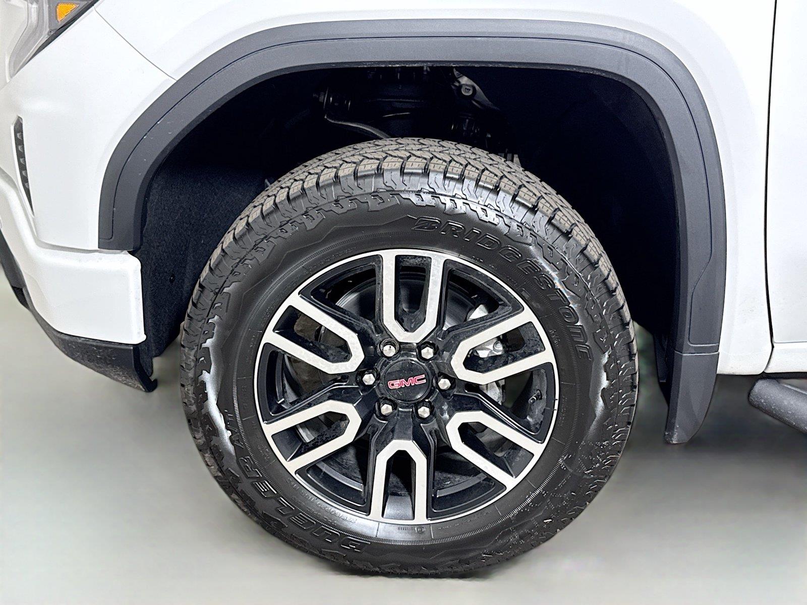 2026 GMC Sierra 1500 AT4 - Photo 18