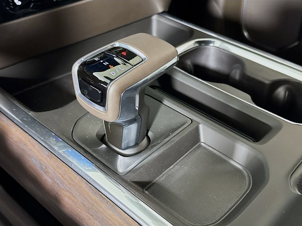 2026 GMC Sierra 1500 SLT - Photo 11