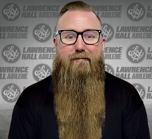 Staff member Aron Row from ID_6e481a