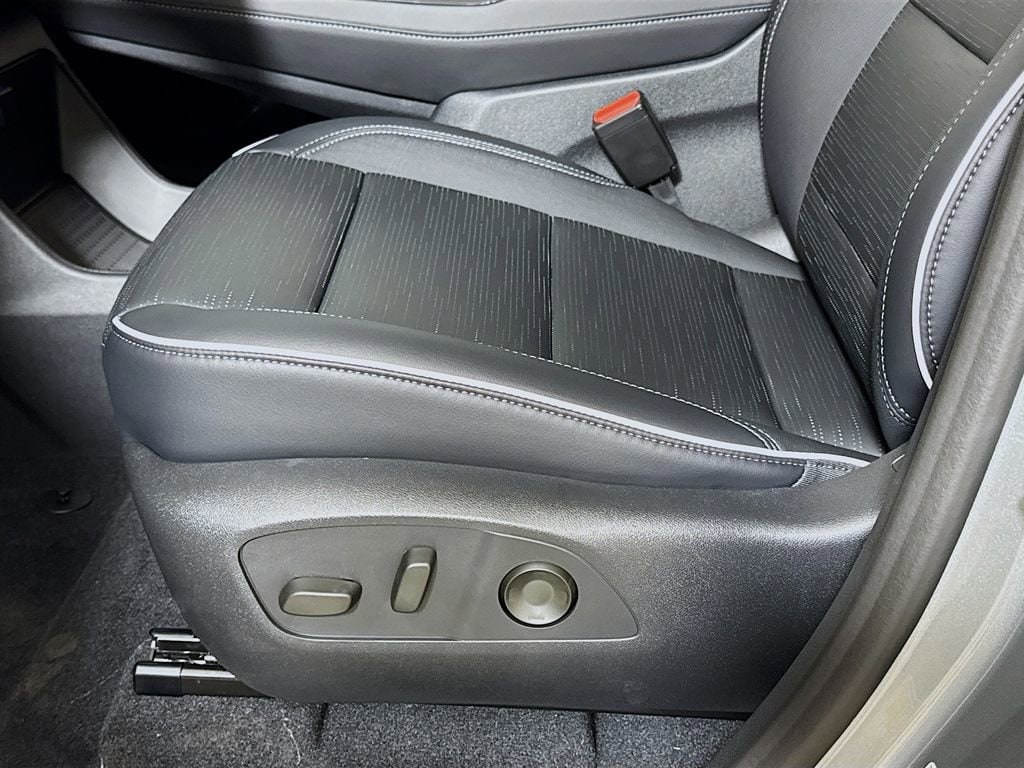 2026 Buick Enclave Sport Touring - Photo 17