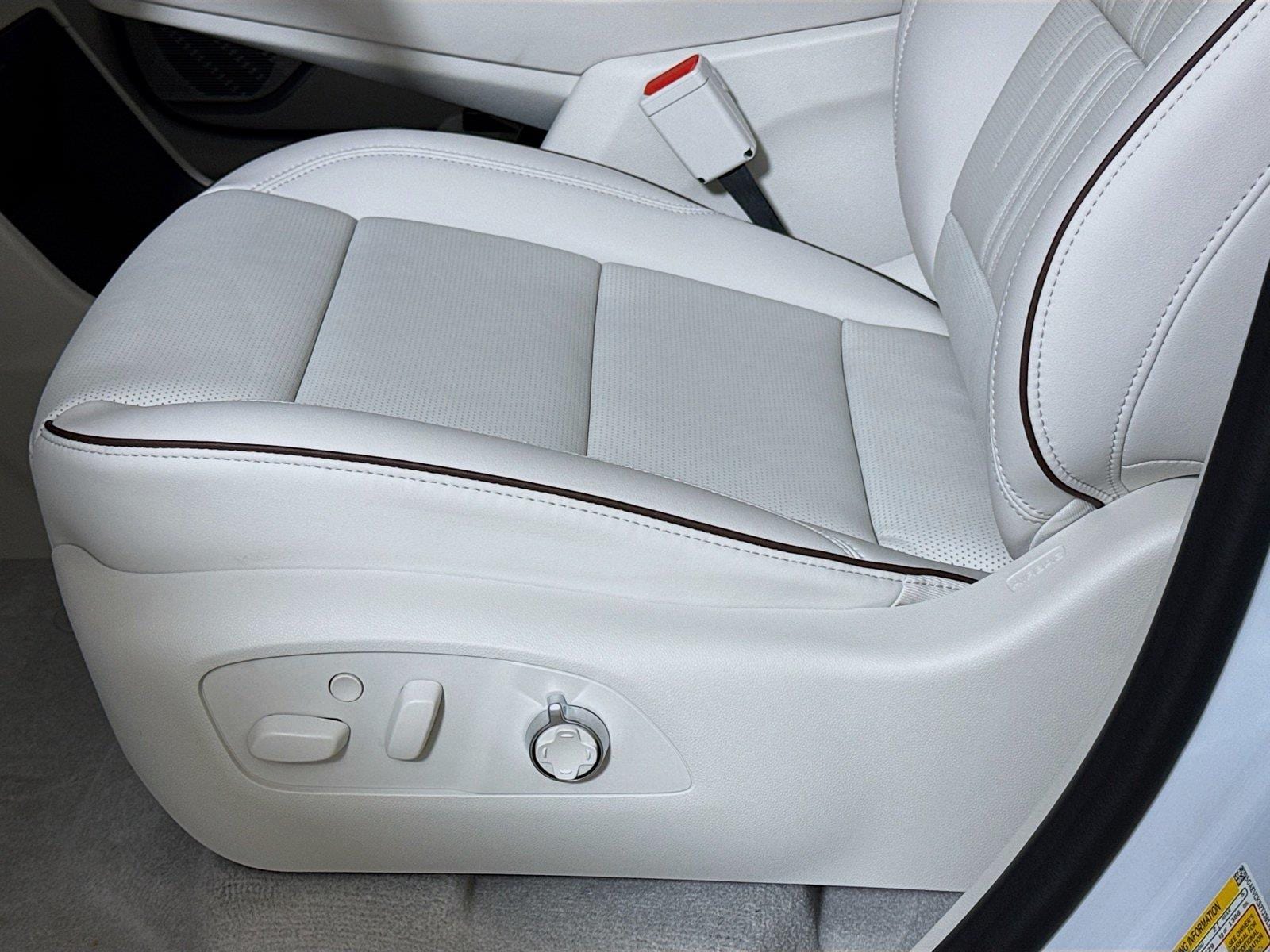 2026 Buick Enclave Avenir - Photo 17
