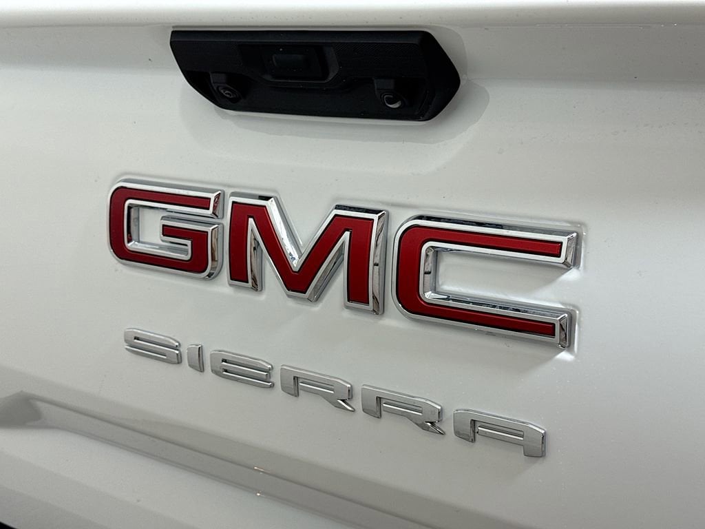 2026 GMC Sierra 1500 SLE - Photo 18