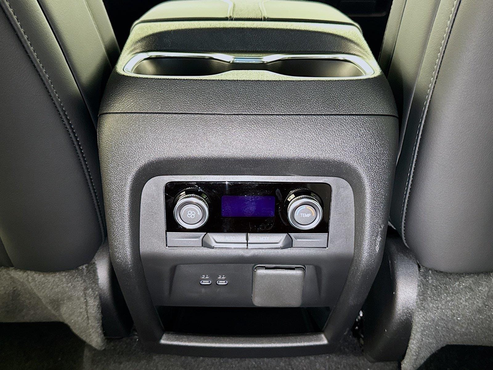 2026 Buick Enclave Preferred - Photo 14