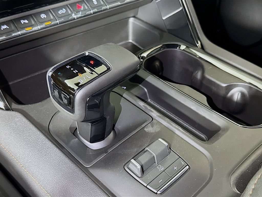 2026 GMC Sierra 1500 AT4 - Photo 11