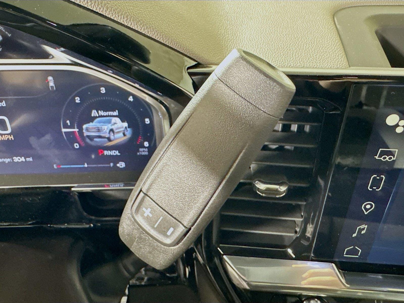 2026 GMC Sierra 1500 SLE - Photo 11