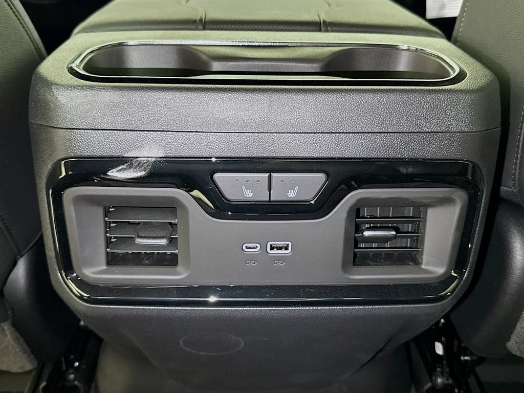 2026 GMC Sierra 1500 AT4 - Photo 14