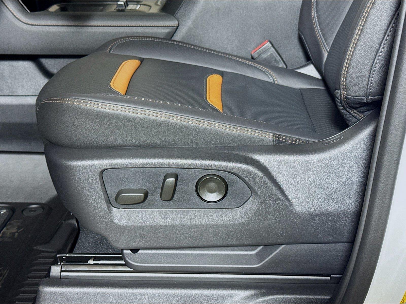 2026 GMC Sierra 2500HD AT4 - Photo 17