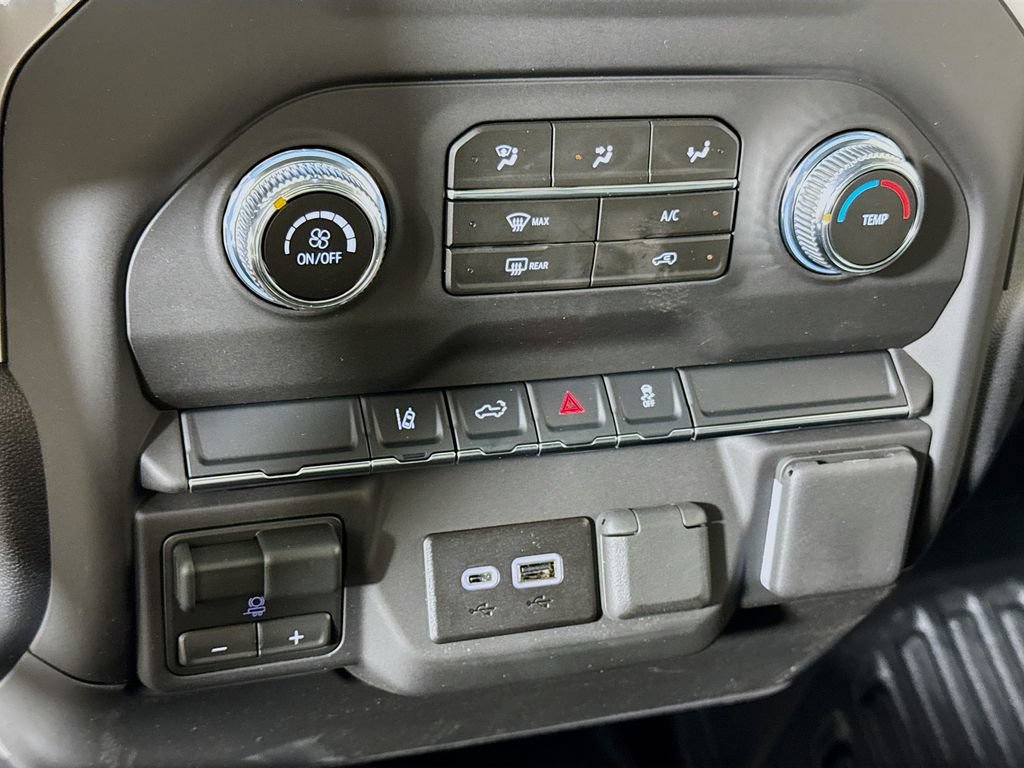 2026 GMC Sierra 2500HD Pro - Photo 10