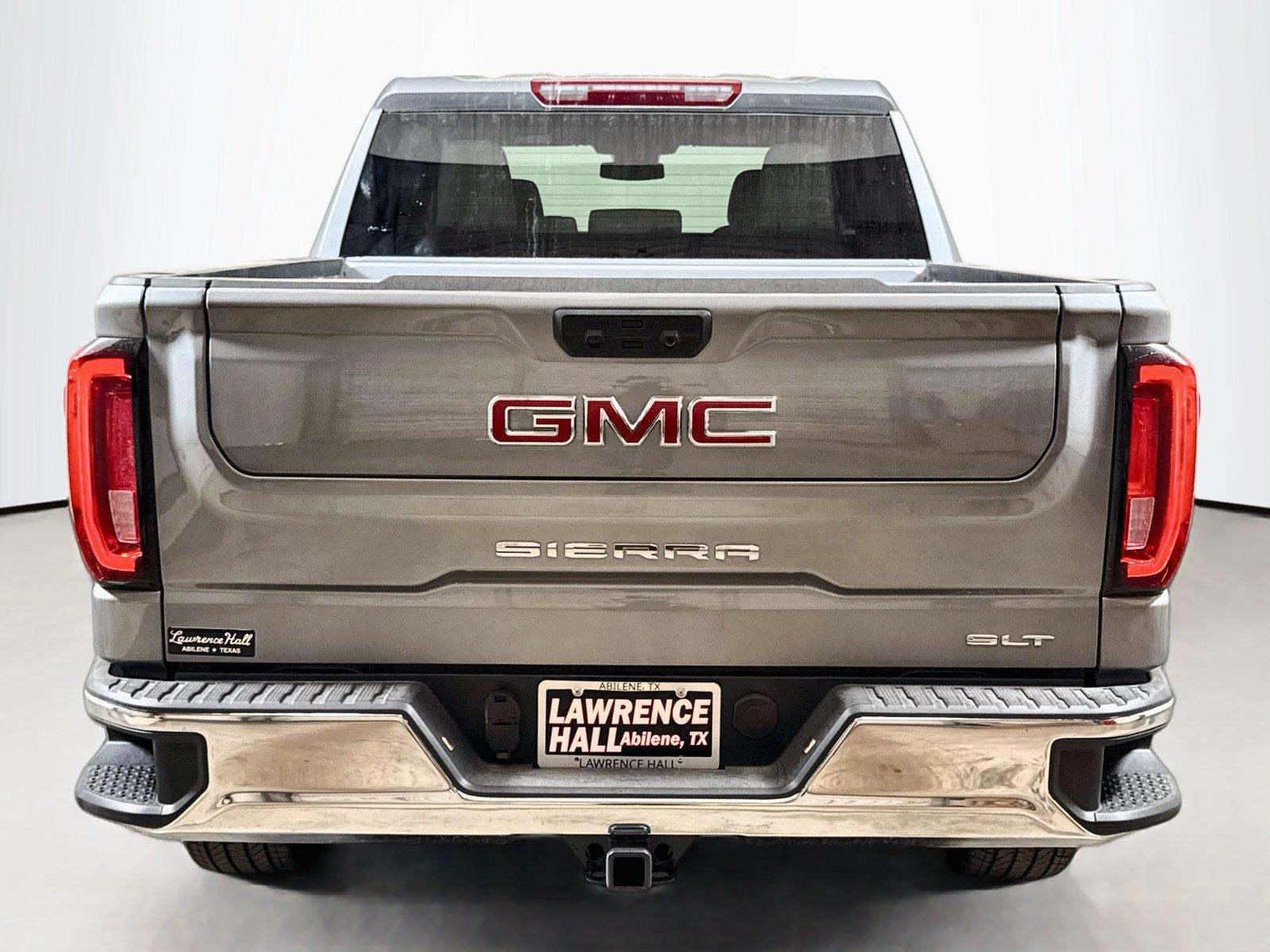 2026 GMC Sierra 1500 SLT - Photo 4