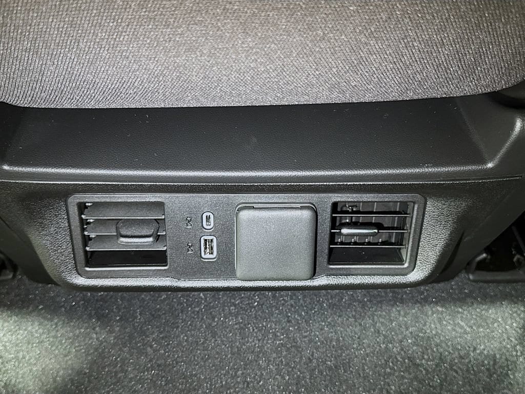 2026 GMC Sierra 1500 SLE - Photo 15
