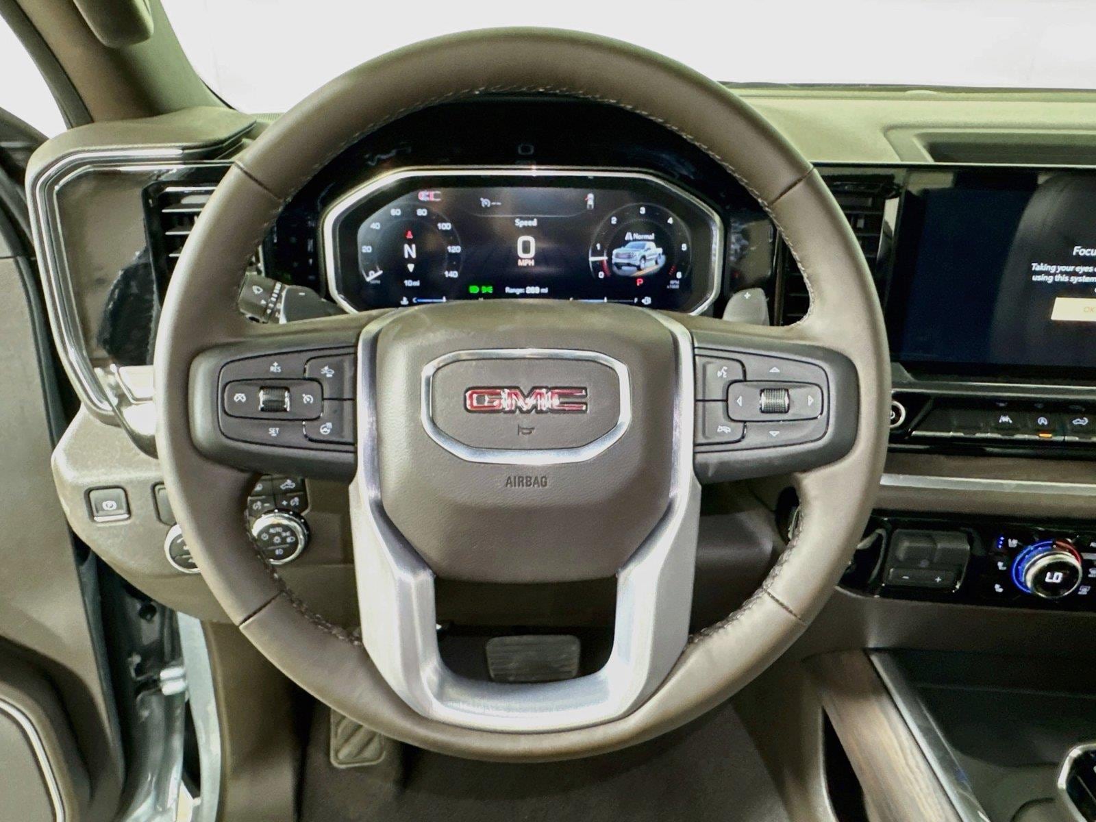 2026 GMC Sierra 1500 SLT - Photo 6