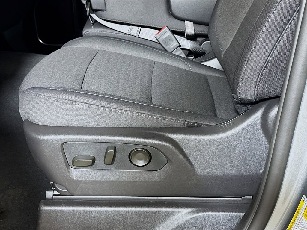 2026 GMC Sierra 1500 SLE - Photo 17