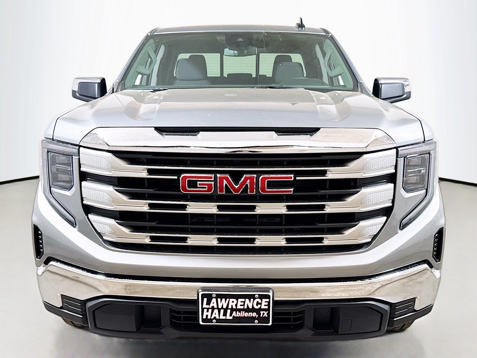 2026 GMC Sierra 1500 SLE - Photo 2