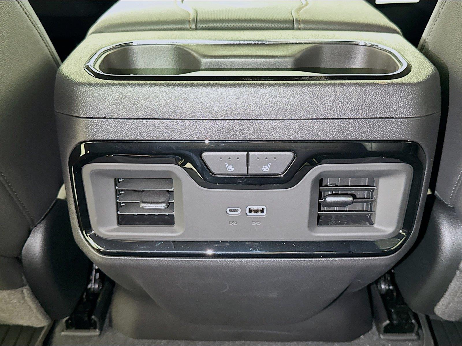 2026 GMC Sierra 1500 AT4 - Photo 13