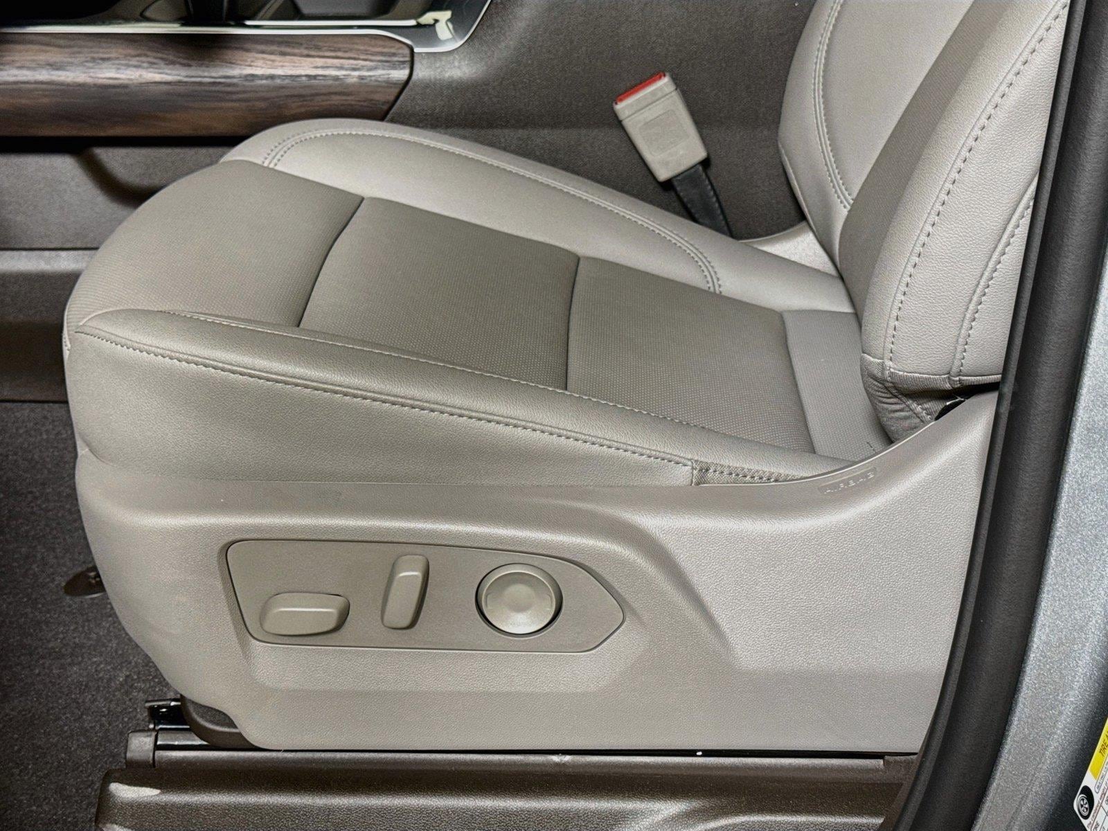 2026 GMC Sierra 1500 SLT - Photo 17