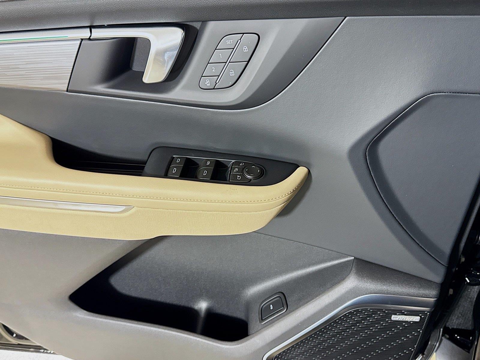 2026 Buick Enclave Preferred - Photo 16