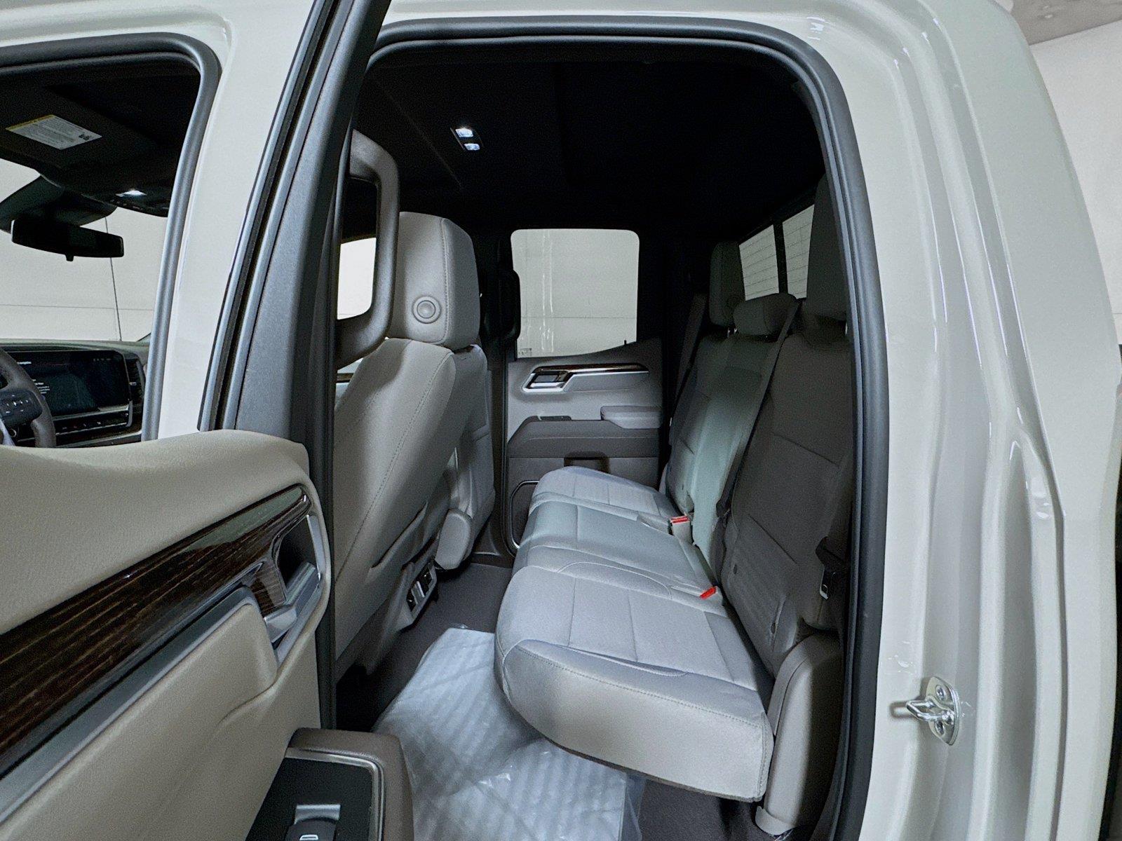 2026 GMC Sierra 1500 SLE - Photo 13