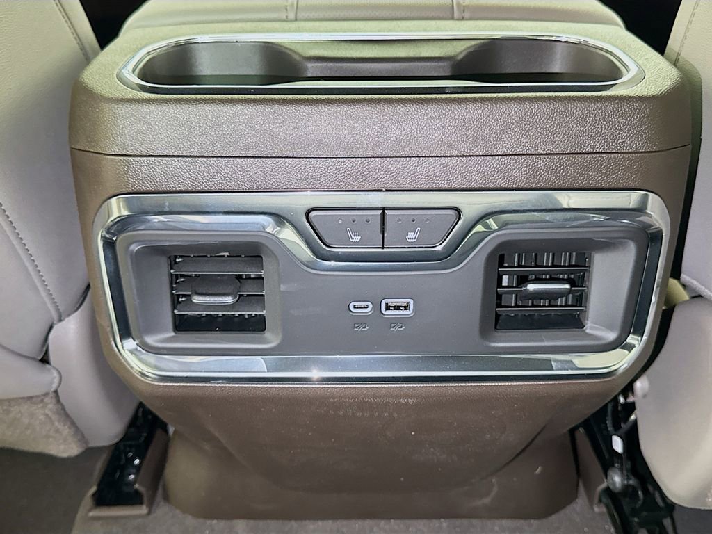 2026 GMC Sierra 1500 SLT - Photo 14