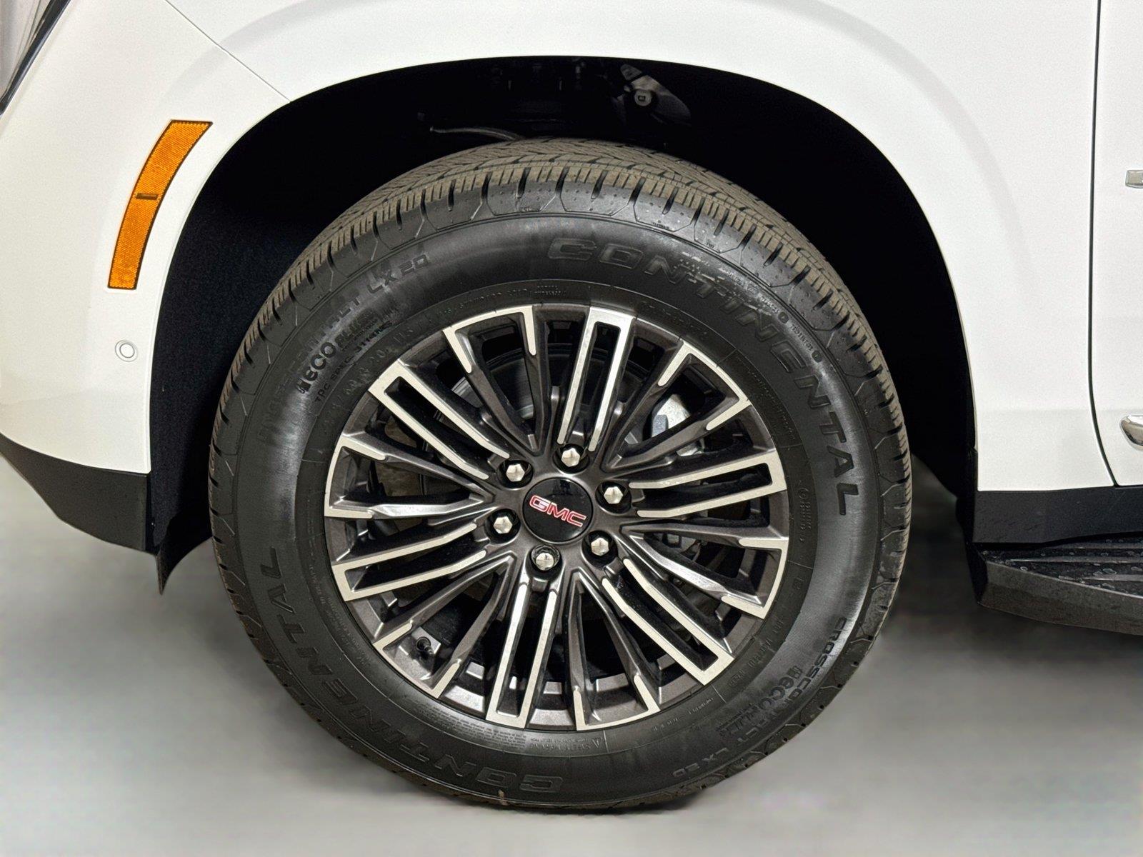 2026 GMC Yukon XL Elevation - Photo 18