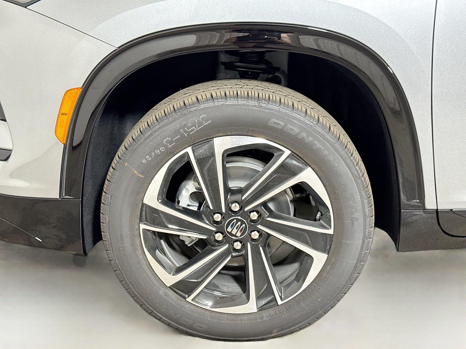 2026 Buick Enclave Sport Touring - Photo 19