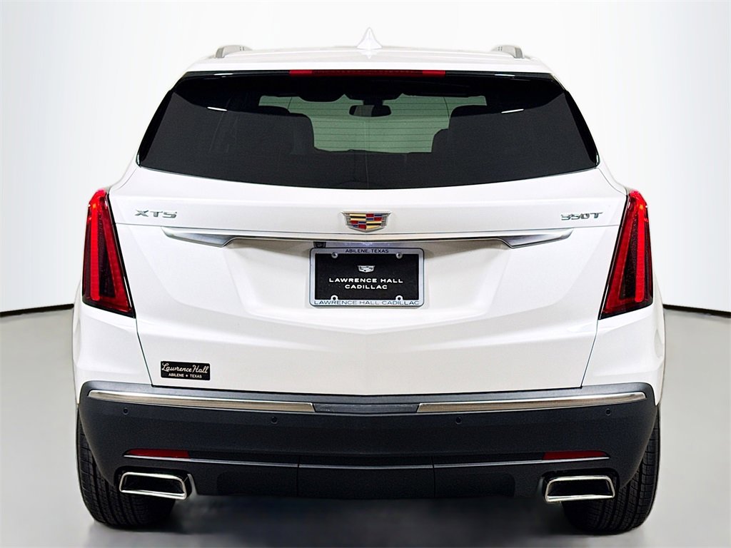 2025 Cadillac XT5 Luxury photo 4