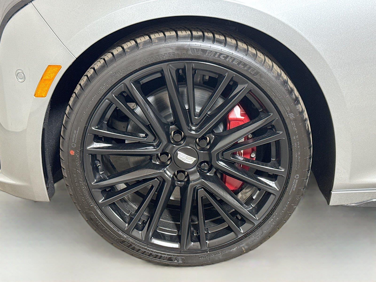 2025 Cadillac CT5 Sport - Photo 19