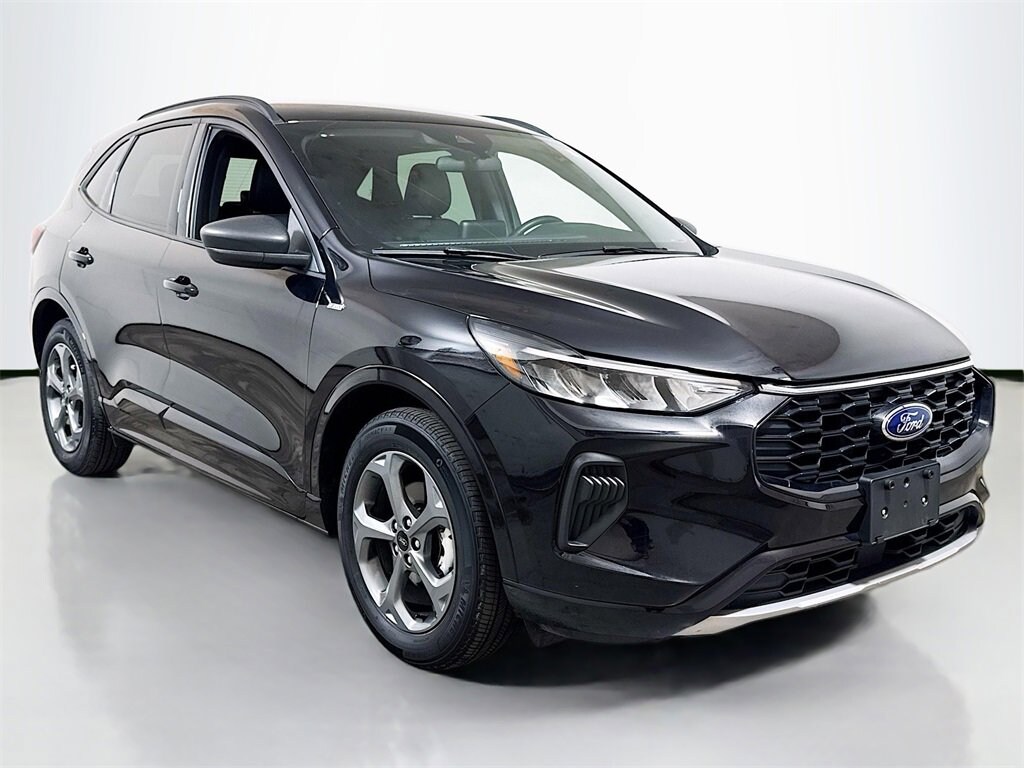Used 2024 Ford Escape ST-Line