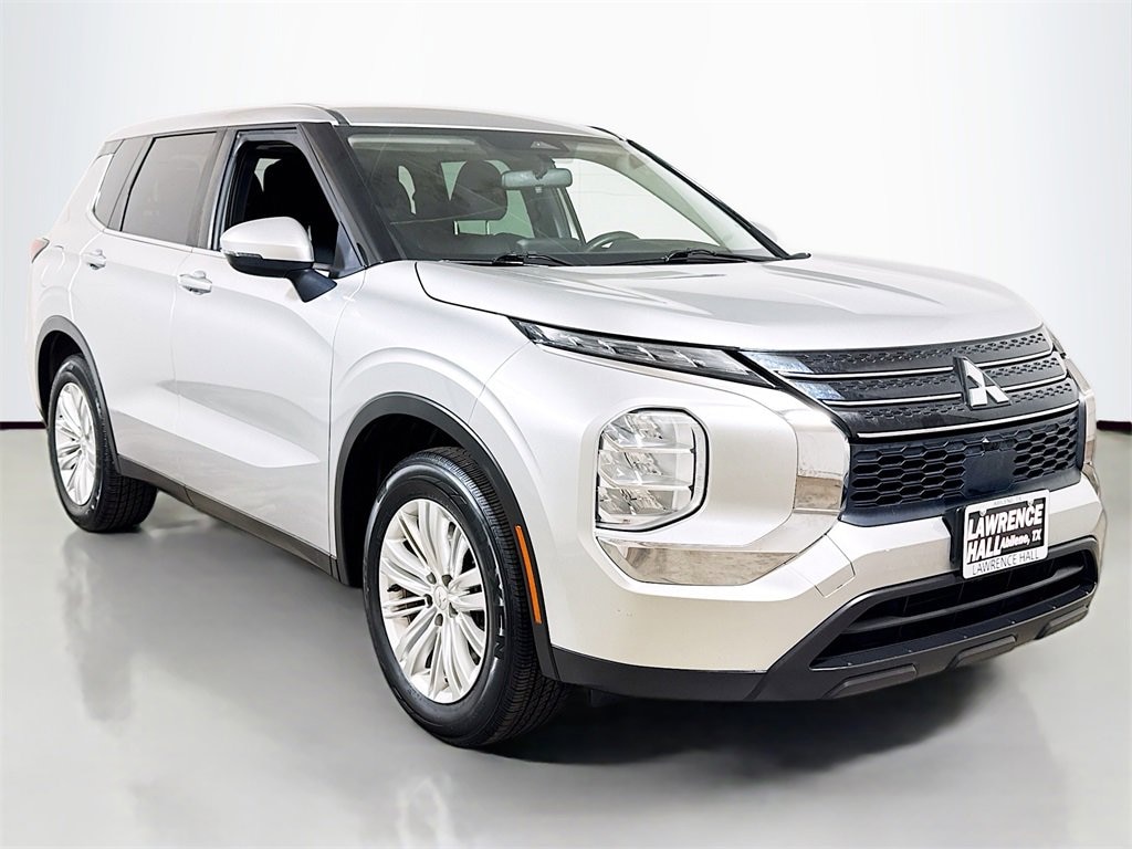 Used 2022 Mitsubishi Outlander ES