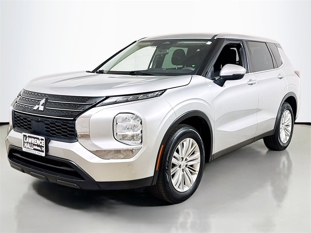 Used 2022 Mitsubishi Outlander ES